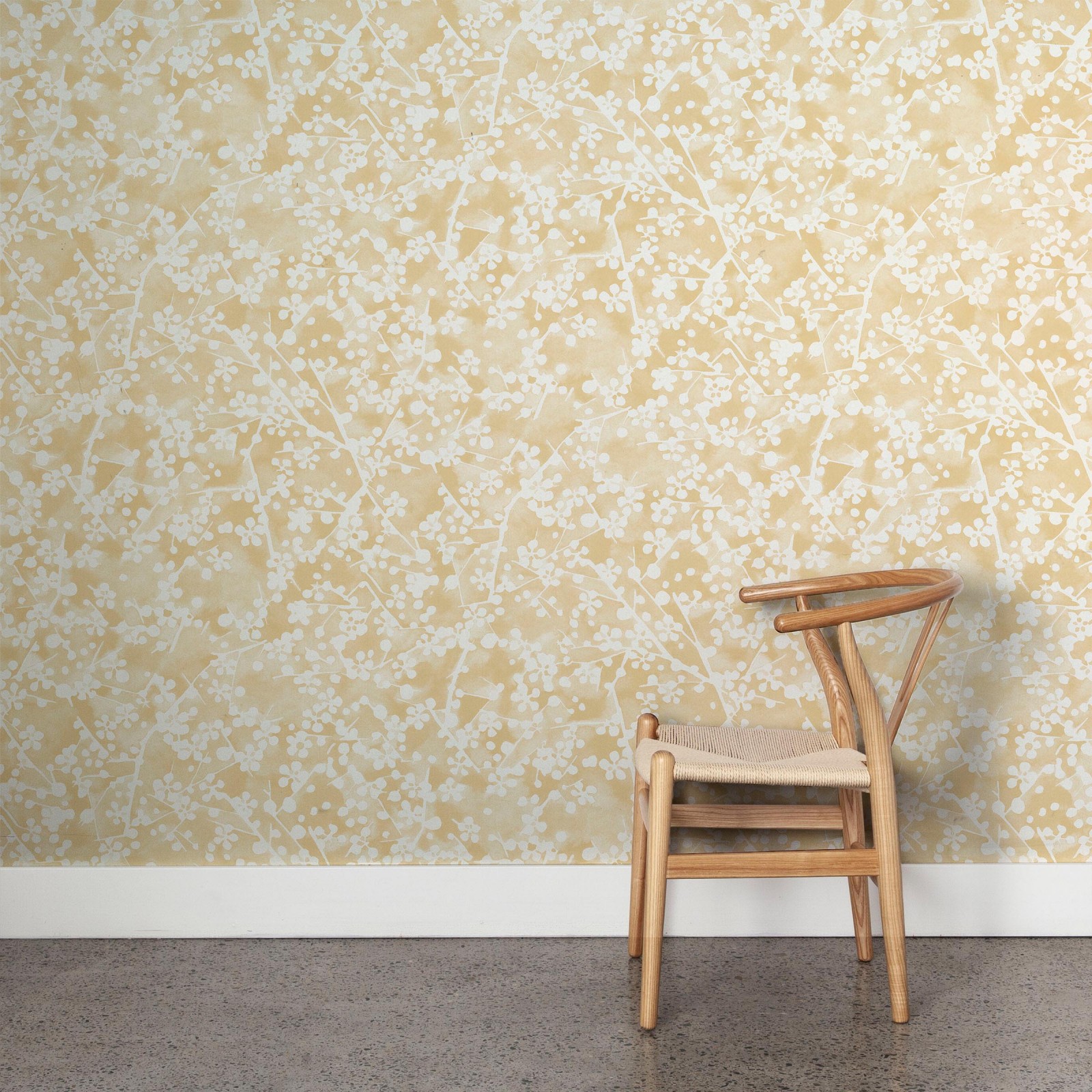 SUNLIT in Akino Yellow