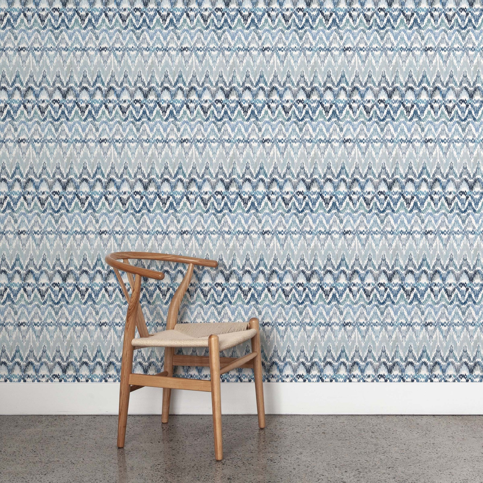 BARGELLO in Venice Blue