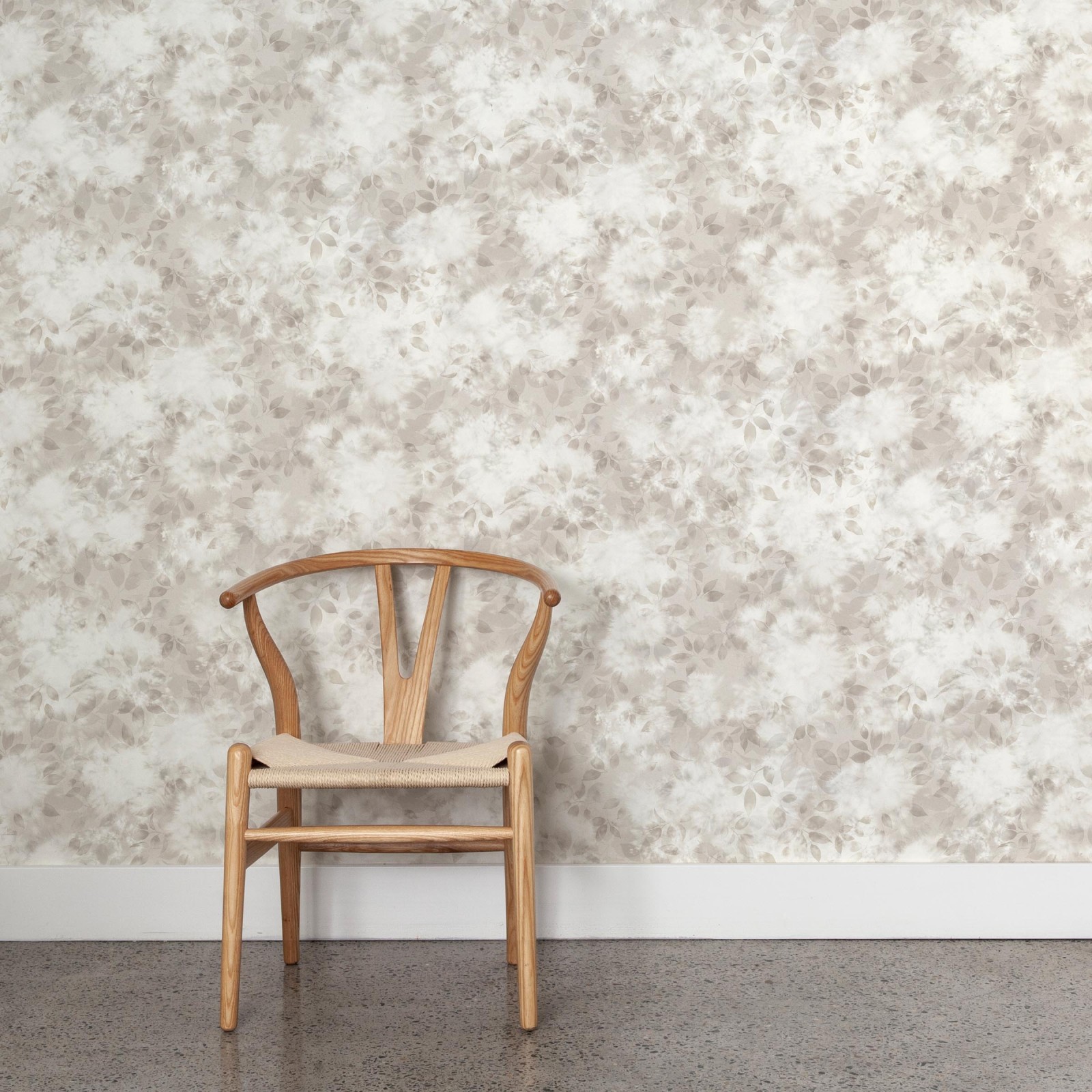 SMOKE BUSH in Lace
